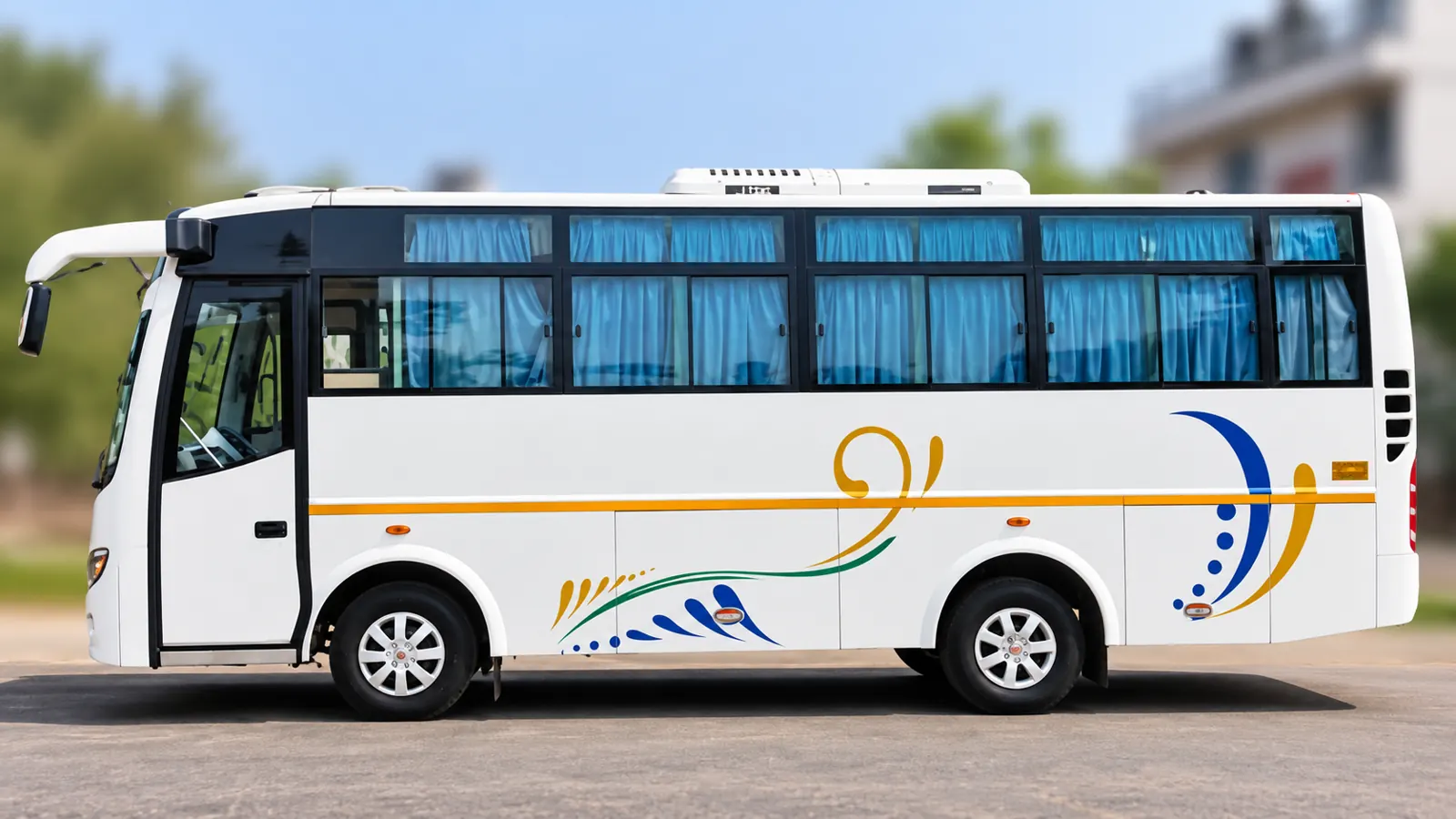 Mini Bus rental in Bengaluru — Dynamic Travels